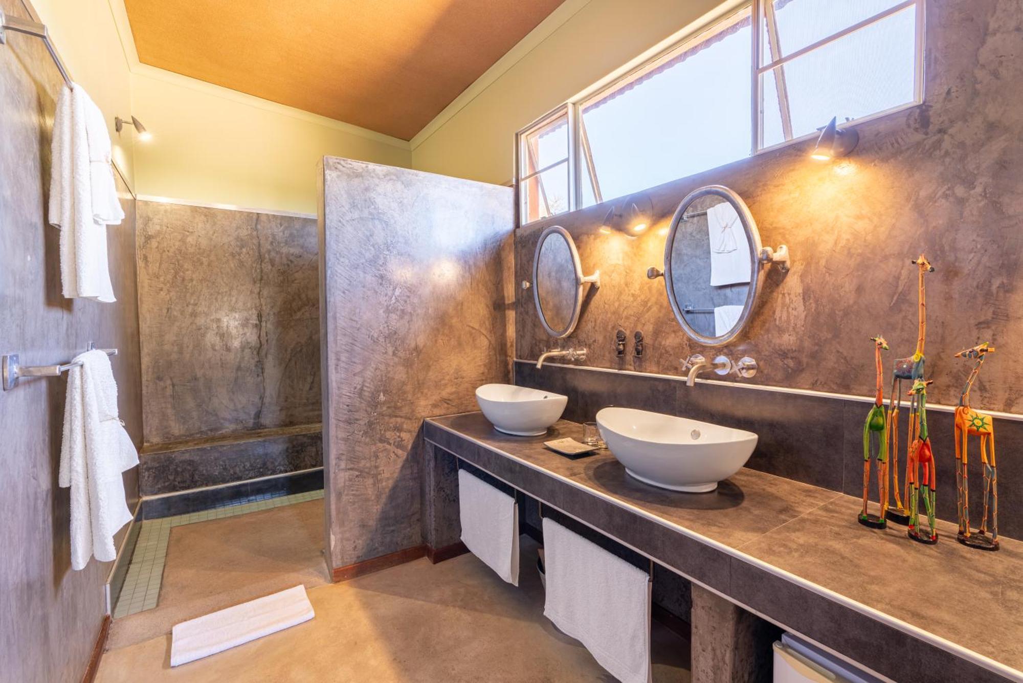 Okonjima Plains Camp Villa Otjiwarongo Ngoại thất bức ảnh