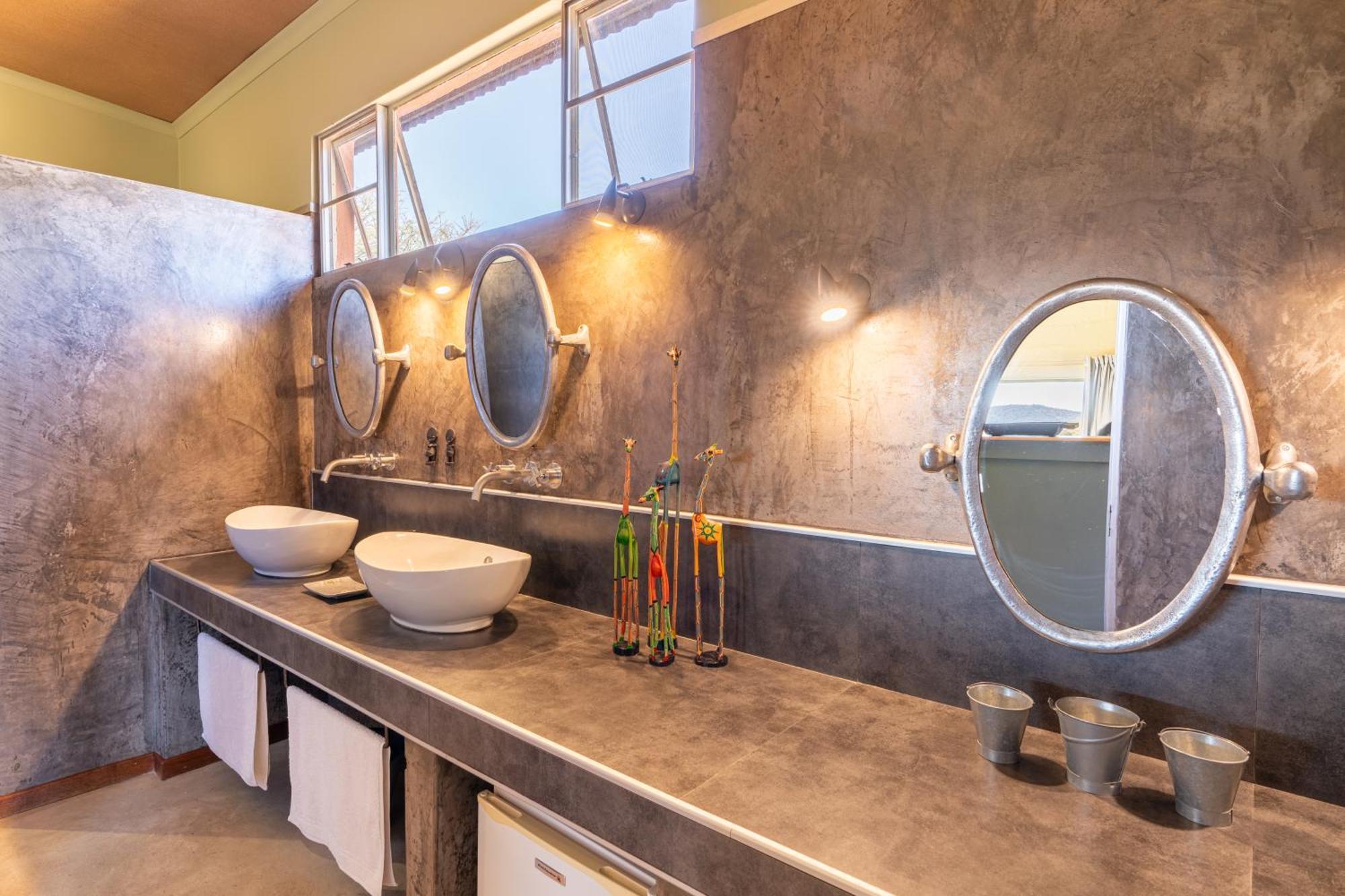 Okonjima Plains Camp Villa Otjiwarongo Ngoại thất bức ảnh
